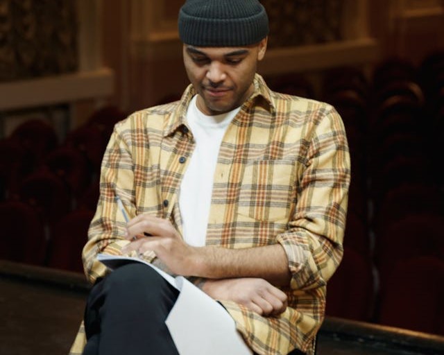 Learn from industry experts image